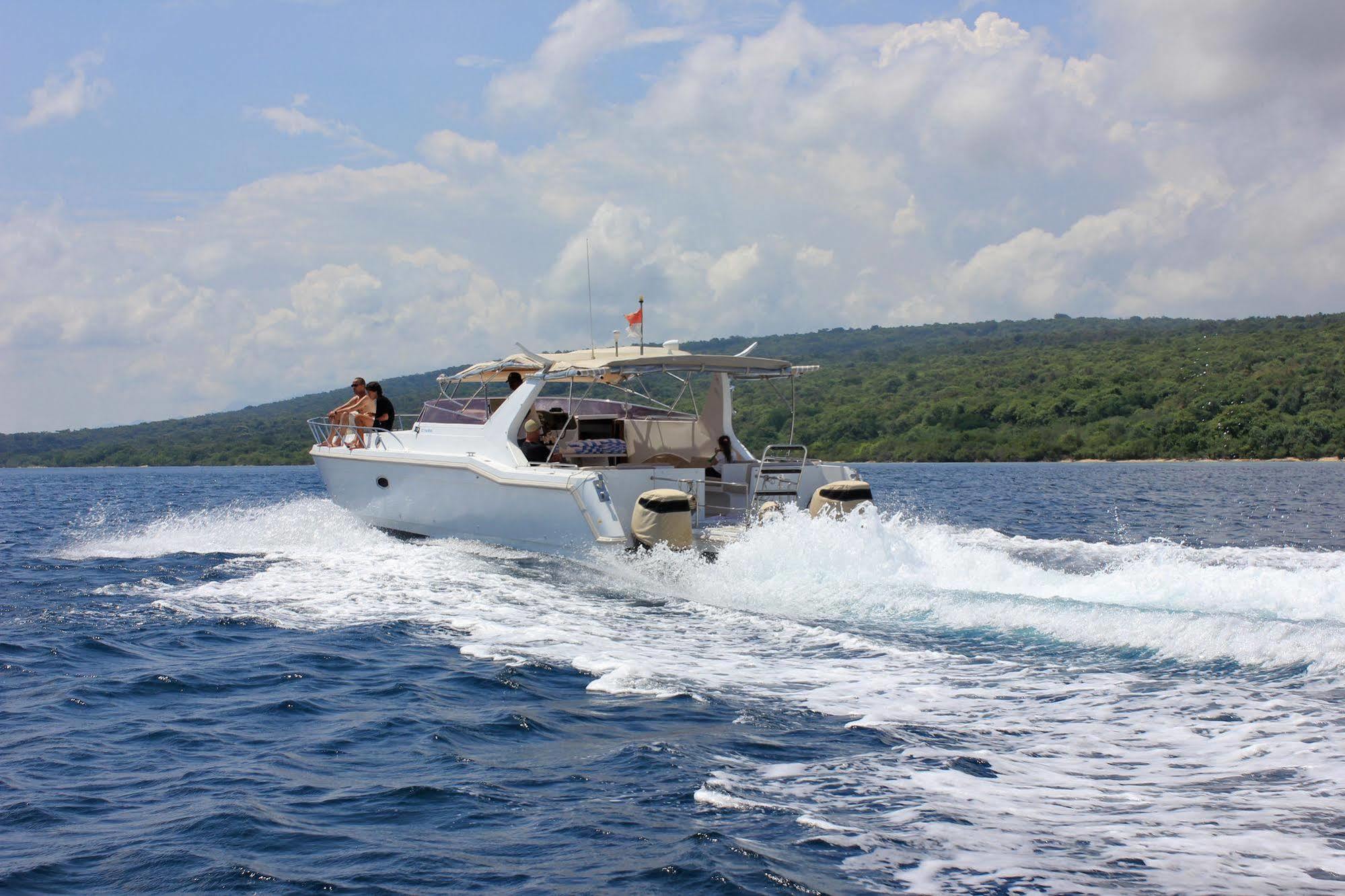 Bangsring Breeze Hotel บันยูวังงี ภายนอก รูปภาพ